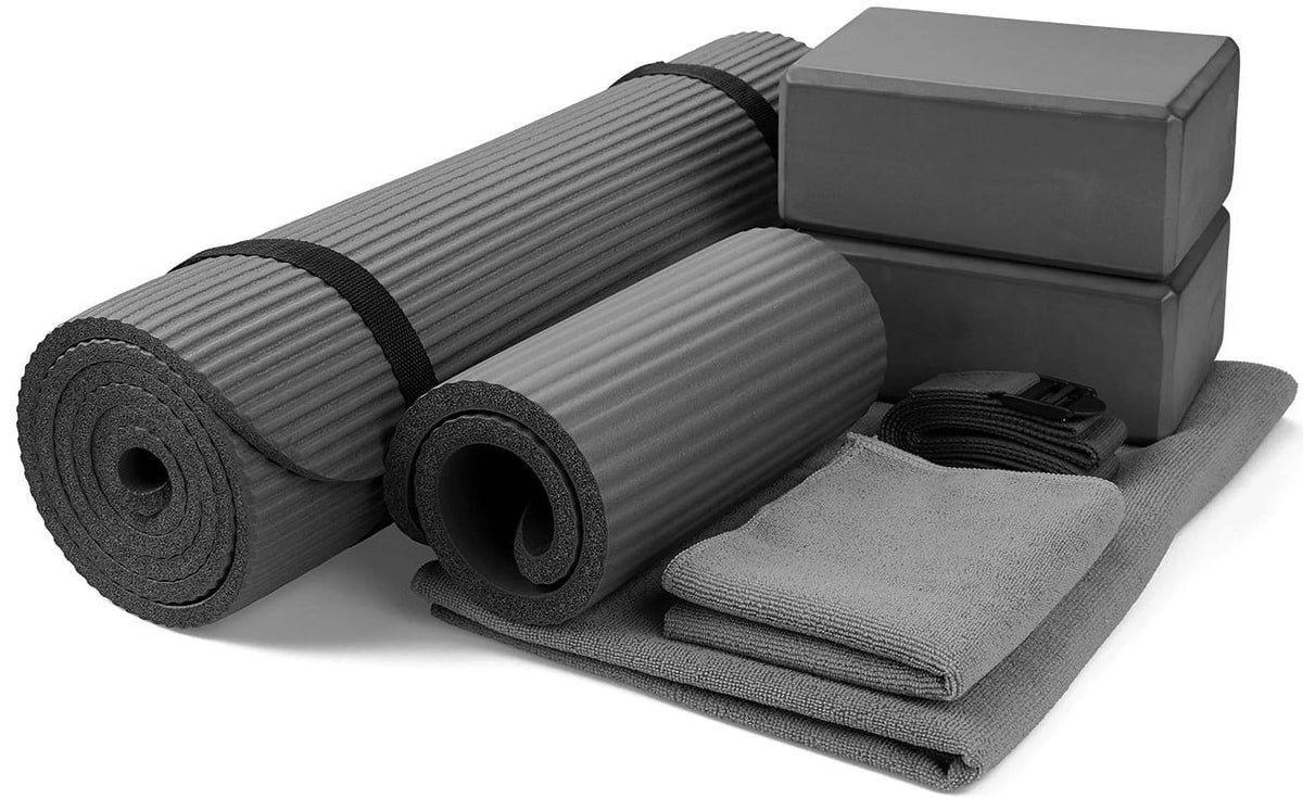 7-Piece Yoga Set – Mat, Blocks, Towels, Strap & Knee Pad