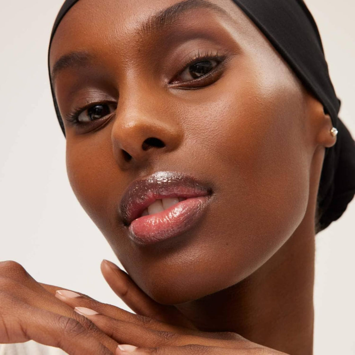 Summer Fridays Lip Butter Balm - Moisturizing Lip Gloss for Instant Shine + Sheer Color - With Nourishing Shea Butter - Everyday Makeup + Skin Care Summer Essentials - Vegan - Pink Sugar (.5 Oz)