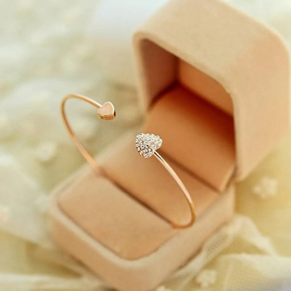 Women's Heart Shaped Bracelet